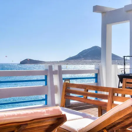 Holiday home House Touching The Sea *